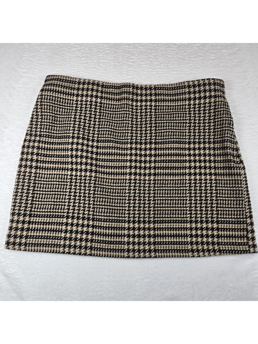 H&M Glen Plaid Wool Blend Mini Skirt Black Tan White Women's Size 12 Winter Chic